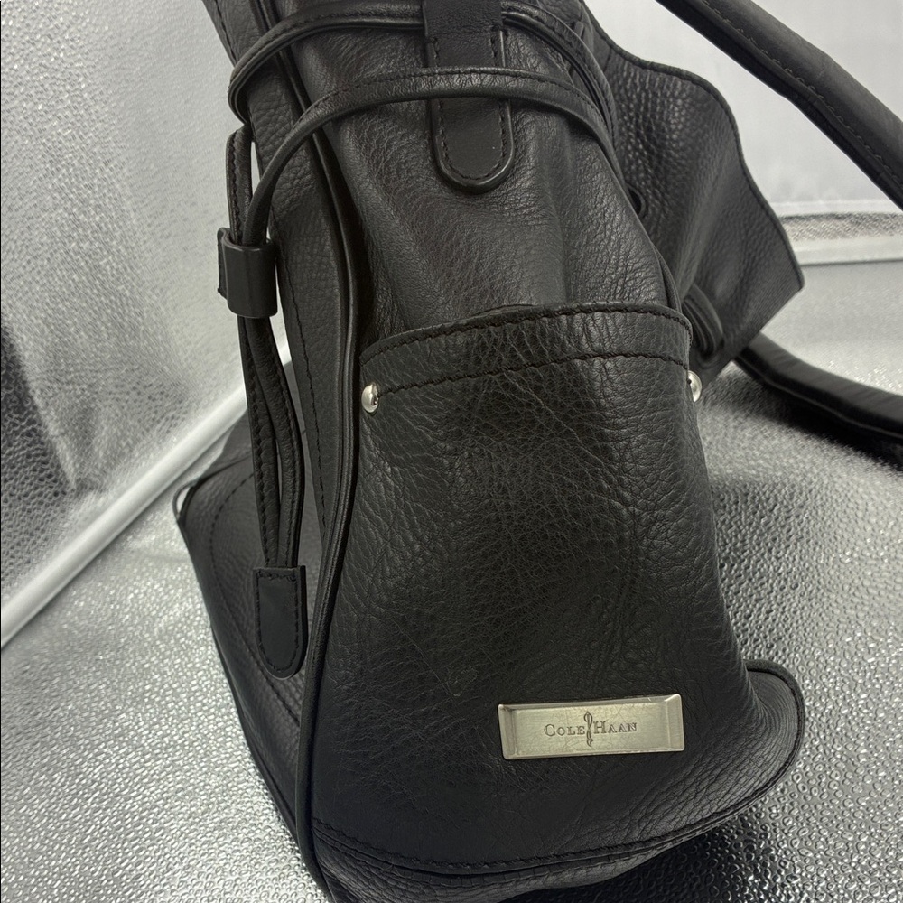 Cole Haan Black Leather Shoulder Bag - Picture 2 of 4